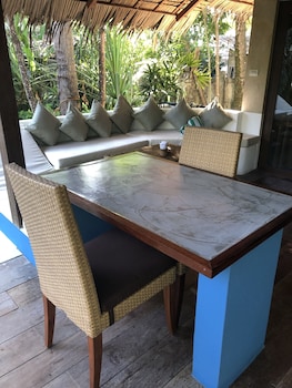 el nido mahogany beach