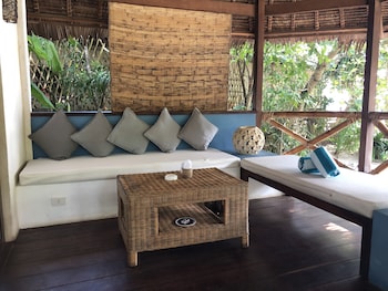 el nido mahogany beach