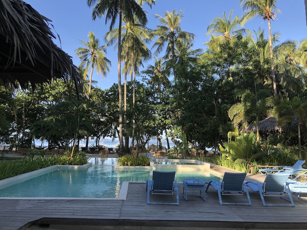 el nido mahogany beach