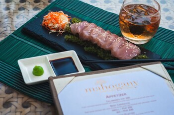 el nido mahogany beach