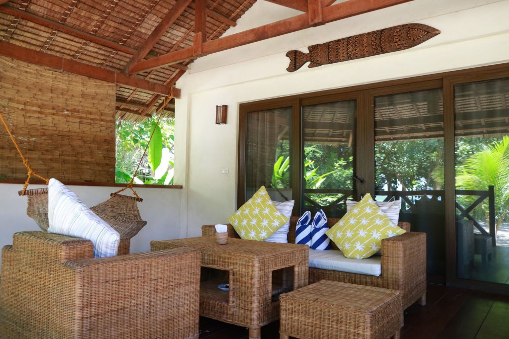 el nido mahogany beach