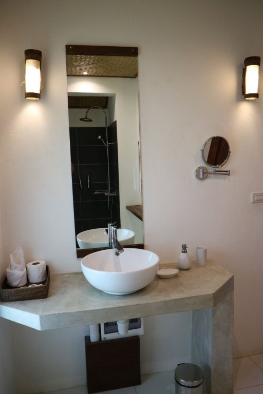 el nido mahogany beach