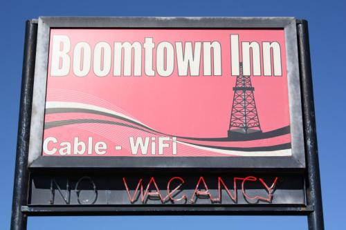 boomtown inn