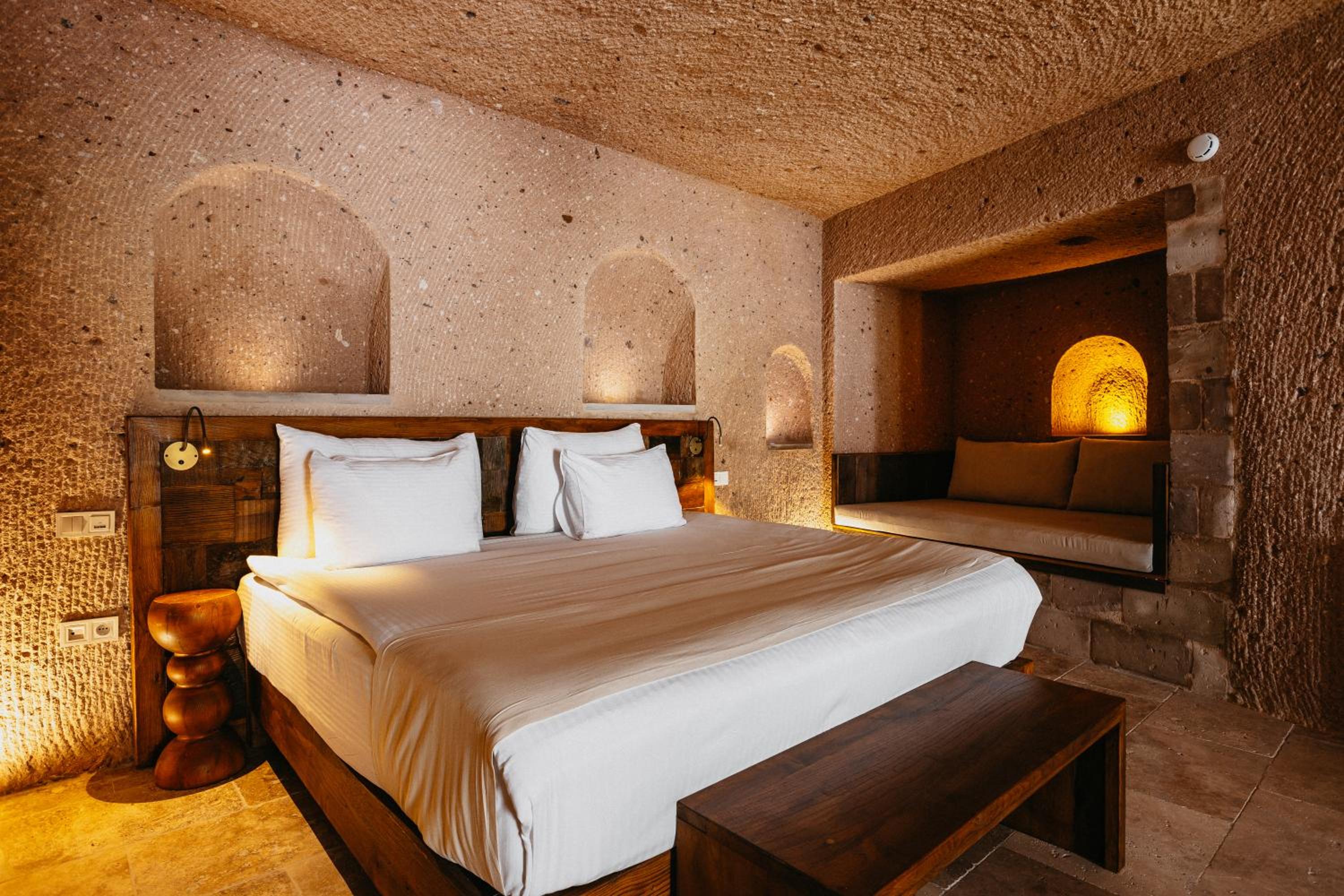 millstone cave suites
