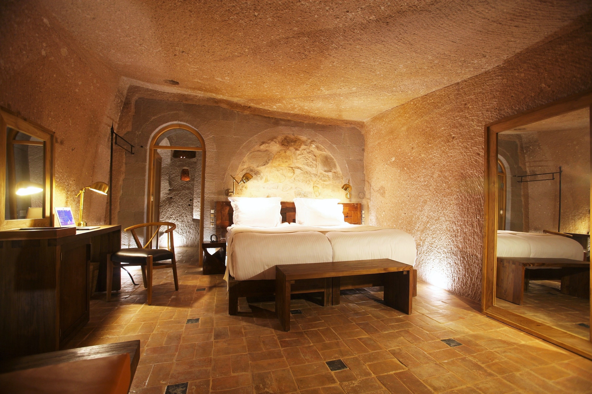 millstone cave suites