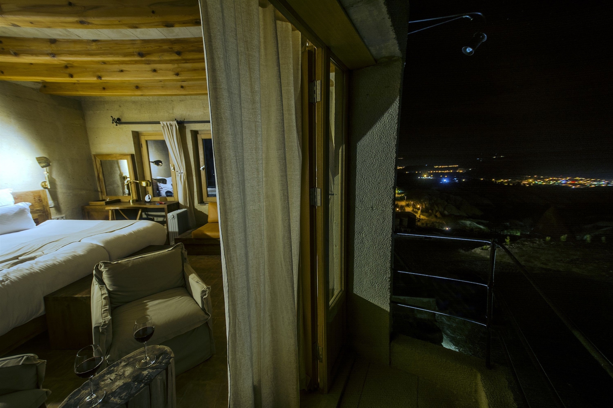 millstone cave suites