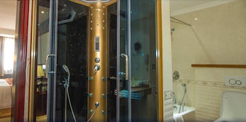 grand legacy hotel