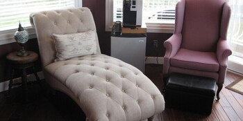 the collins inn and seaside cottages adults only