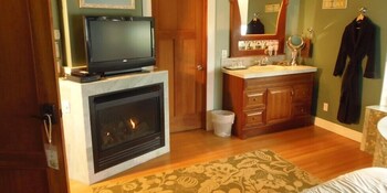 the collins inn and seaside cottages adults only