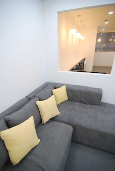 inn cube ximen
