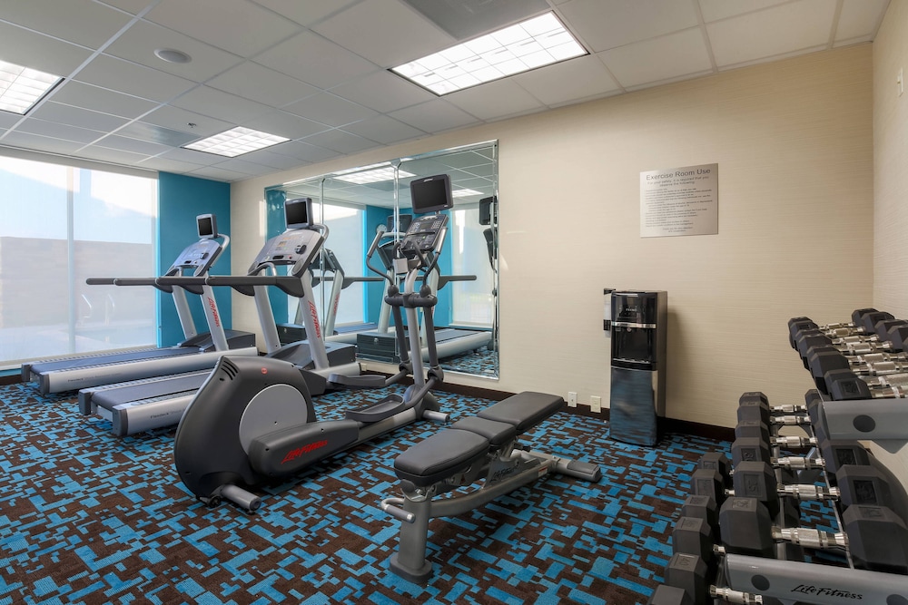 fairfield inn and suites cotulla