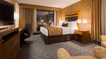 best western plus inner harbour