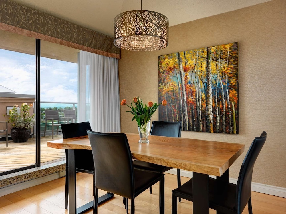best western plus inner harbour