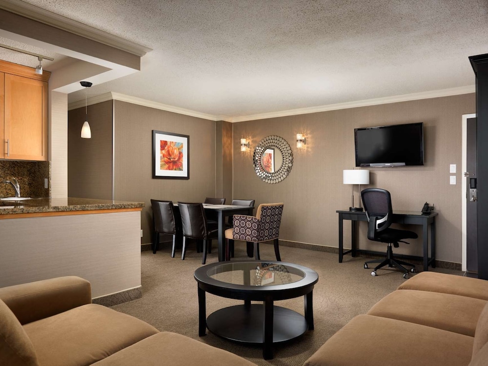 best western plus inner harbour