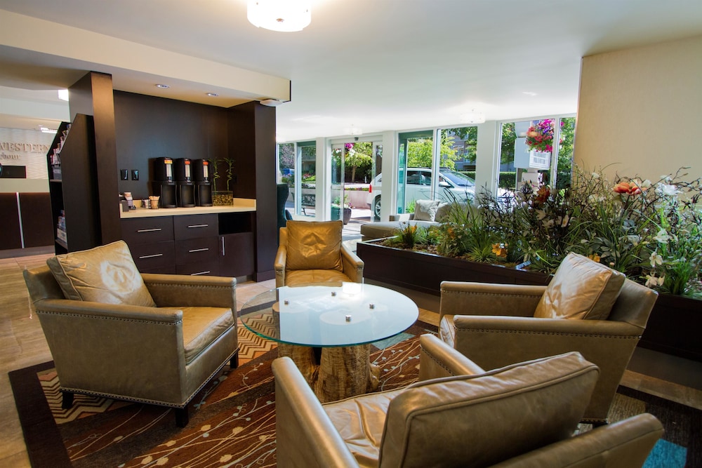 best western plus inner harbour