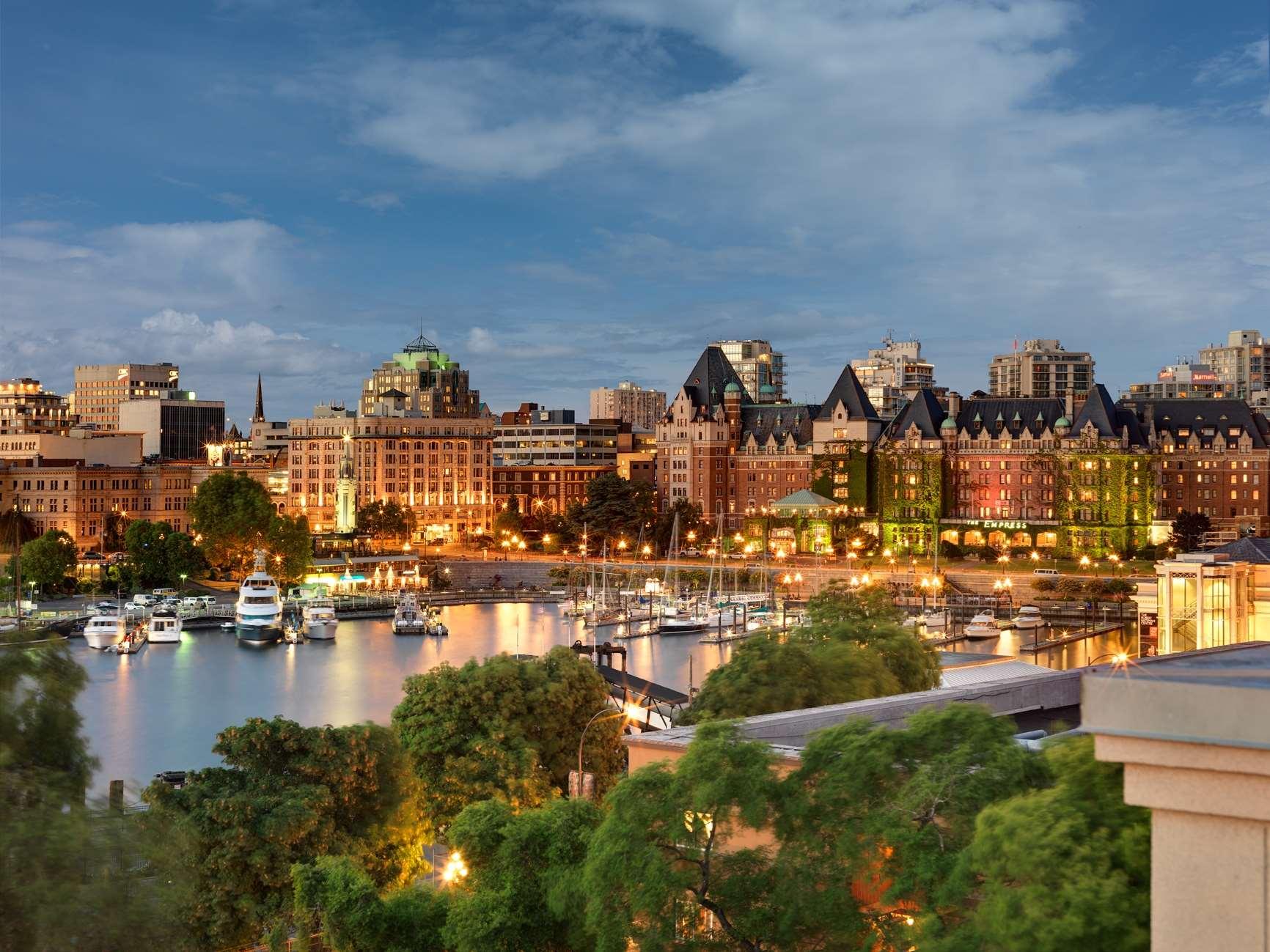 best western plus inner harbour