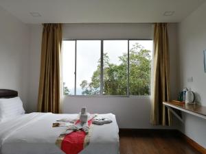 ayana holiday resort