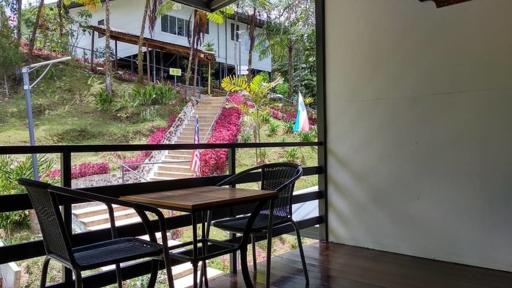 ayana holiday resort