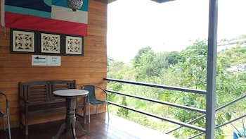 ayana holiday resort