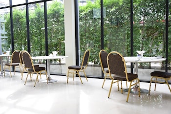 annex lumpini bangkok