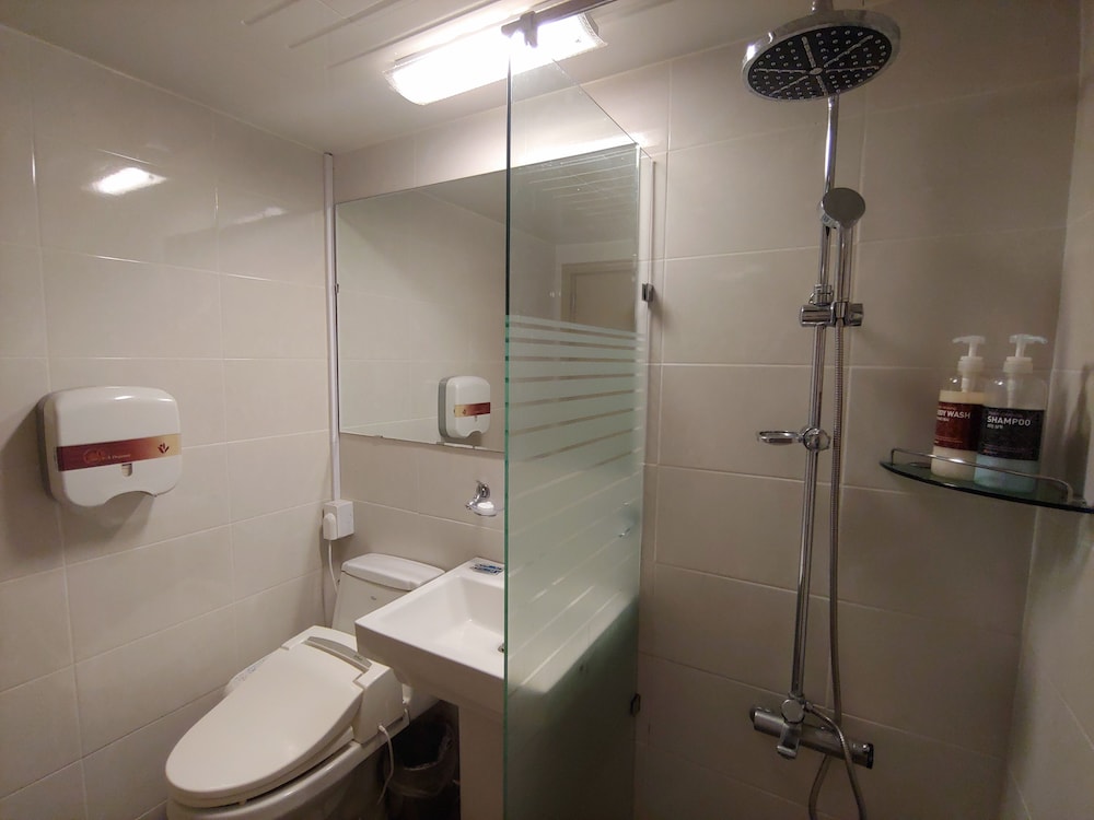 gallery hotel bnb