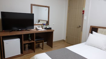 gallery hotel bnb