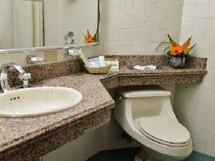 hotel arcos del parque