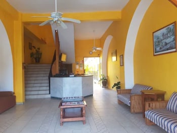 hotel arcos del parque