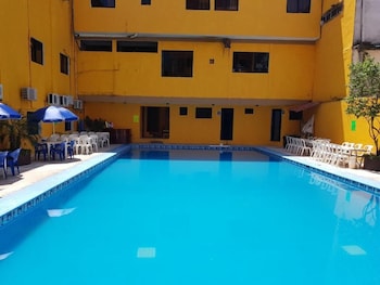 hotel arcos del parque