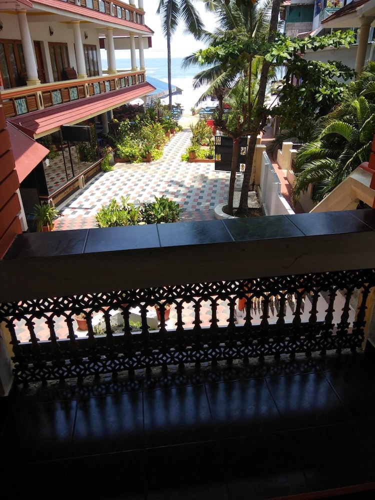 beach florra inn
