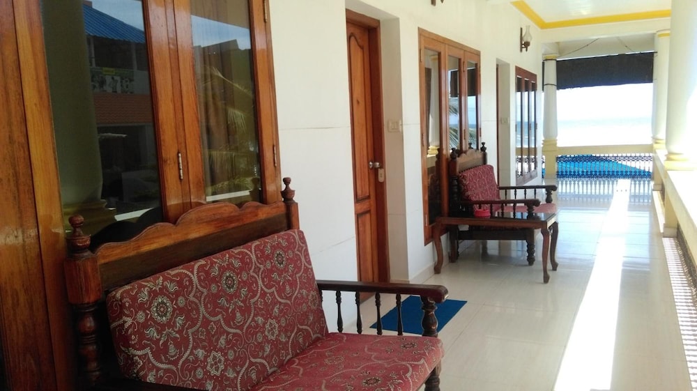 beach florra inn