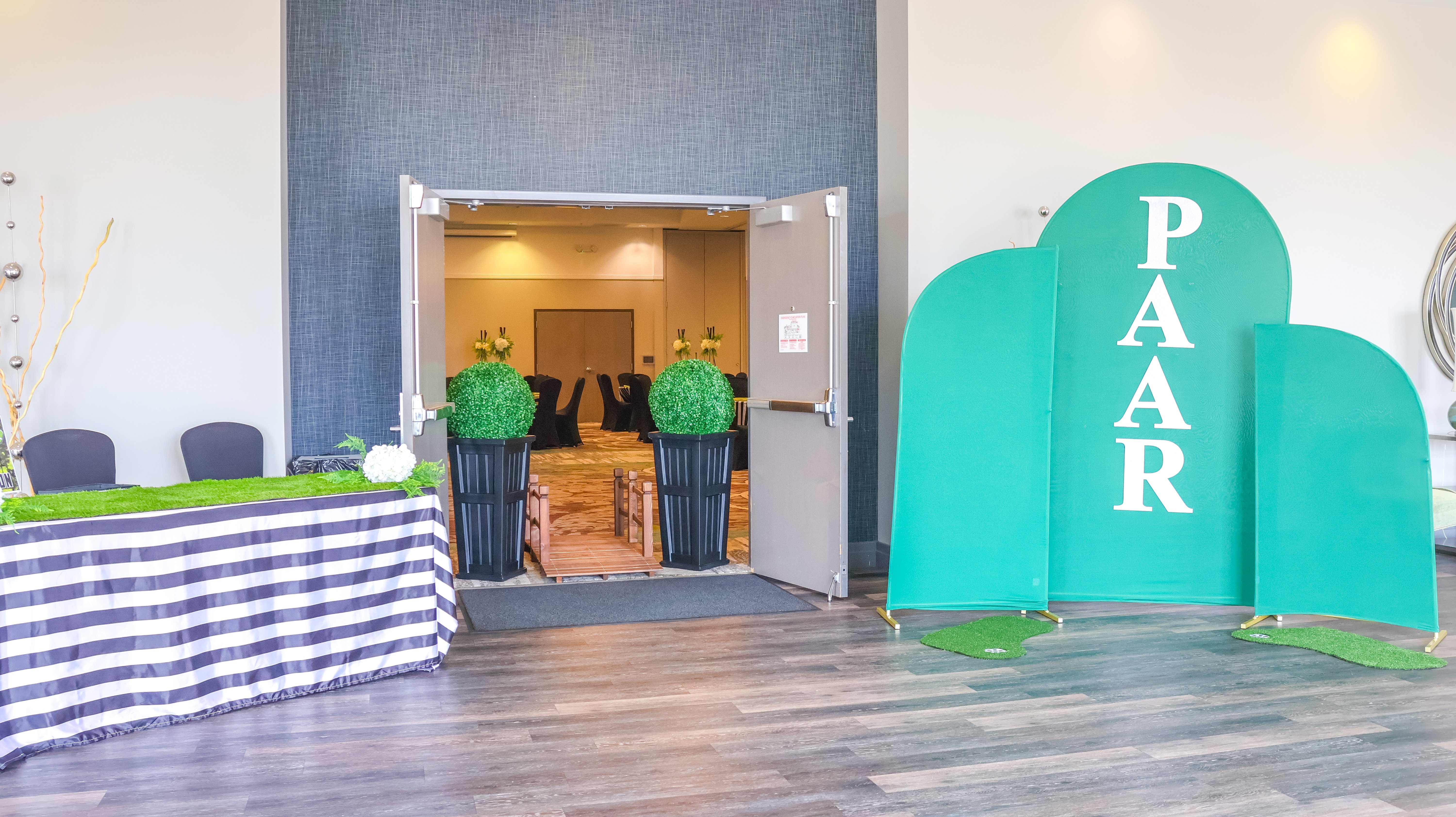 holiday inn peoria at grand prairie by ihg
