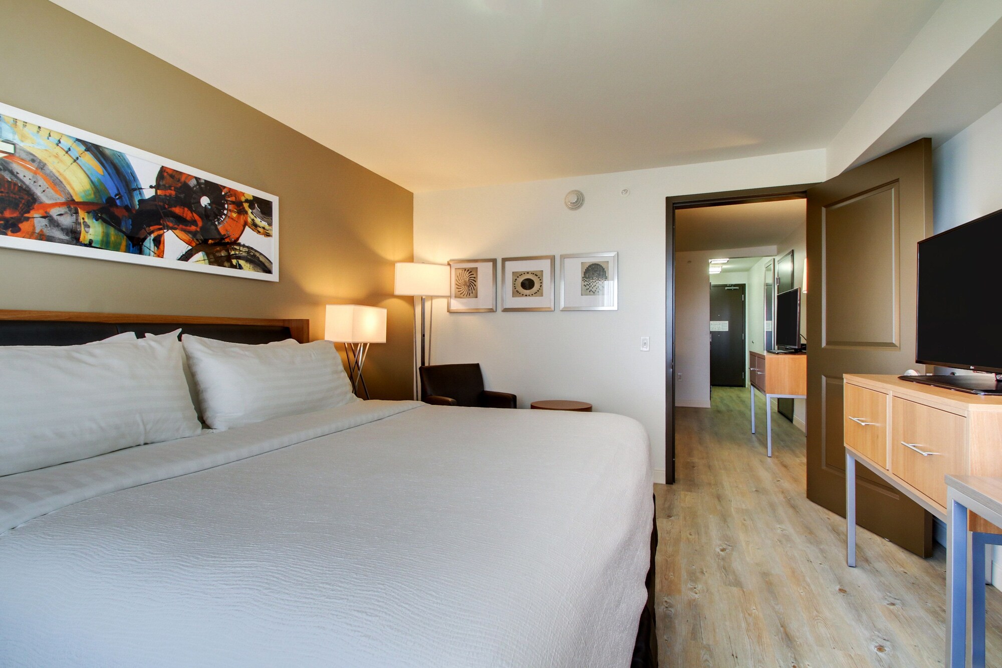 holiday inn peoria at grand prairie by ihg