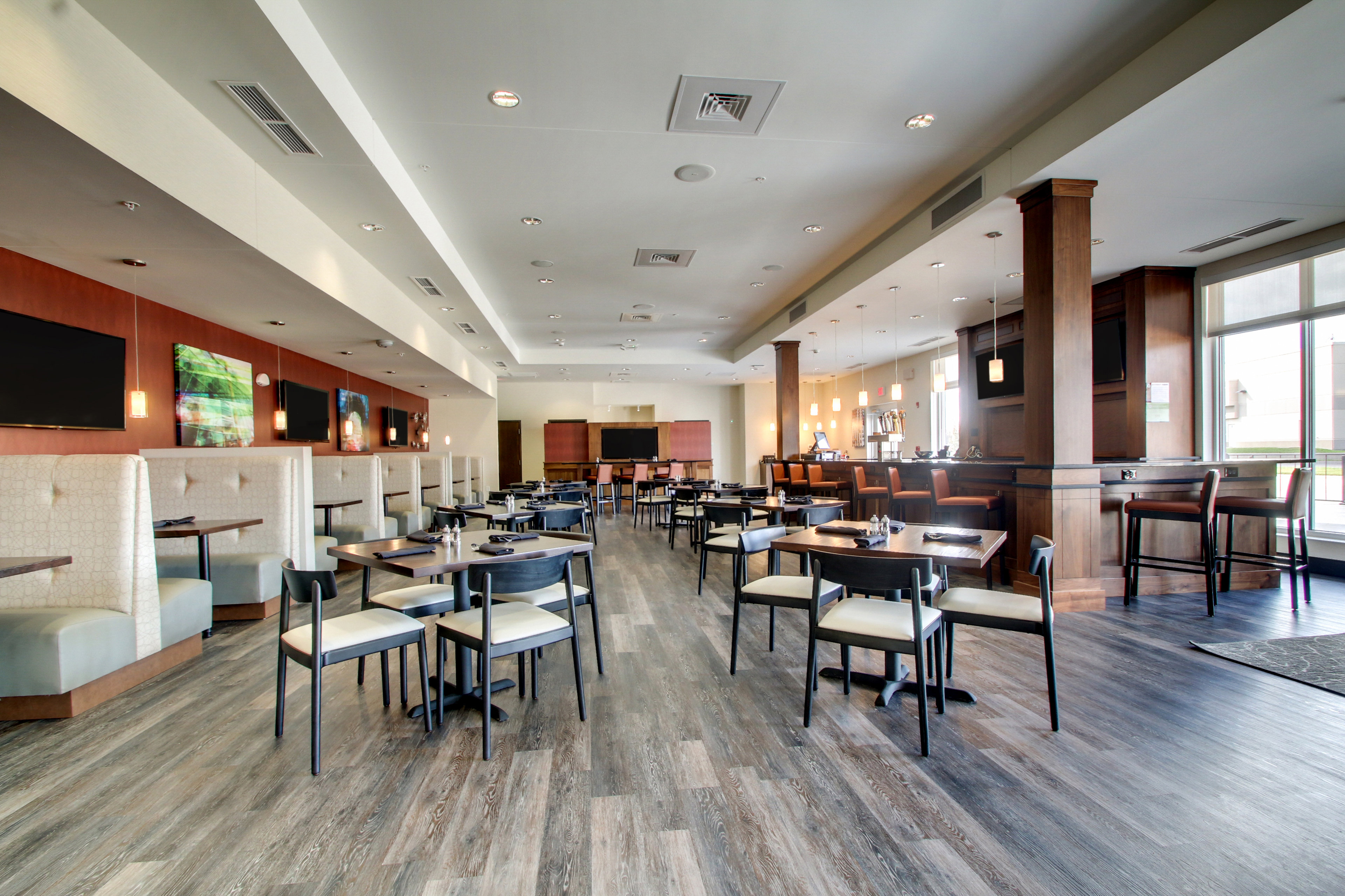 holiday inn peoria at grand prairie by ihg