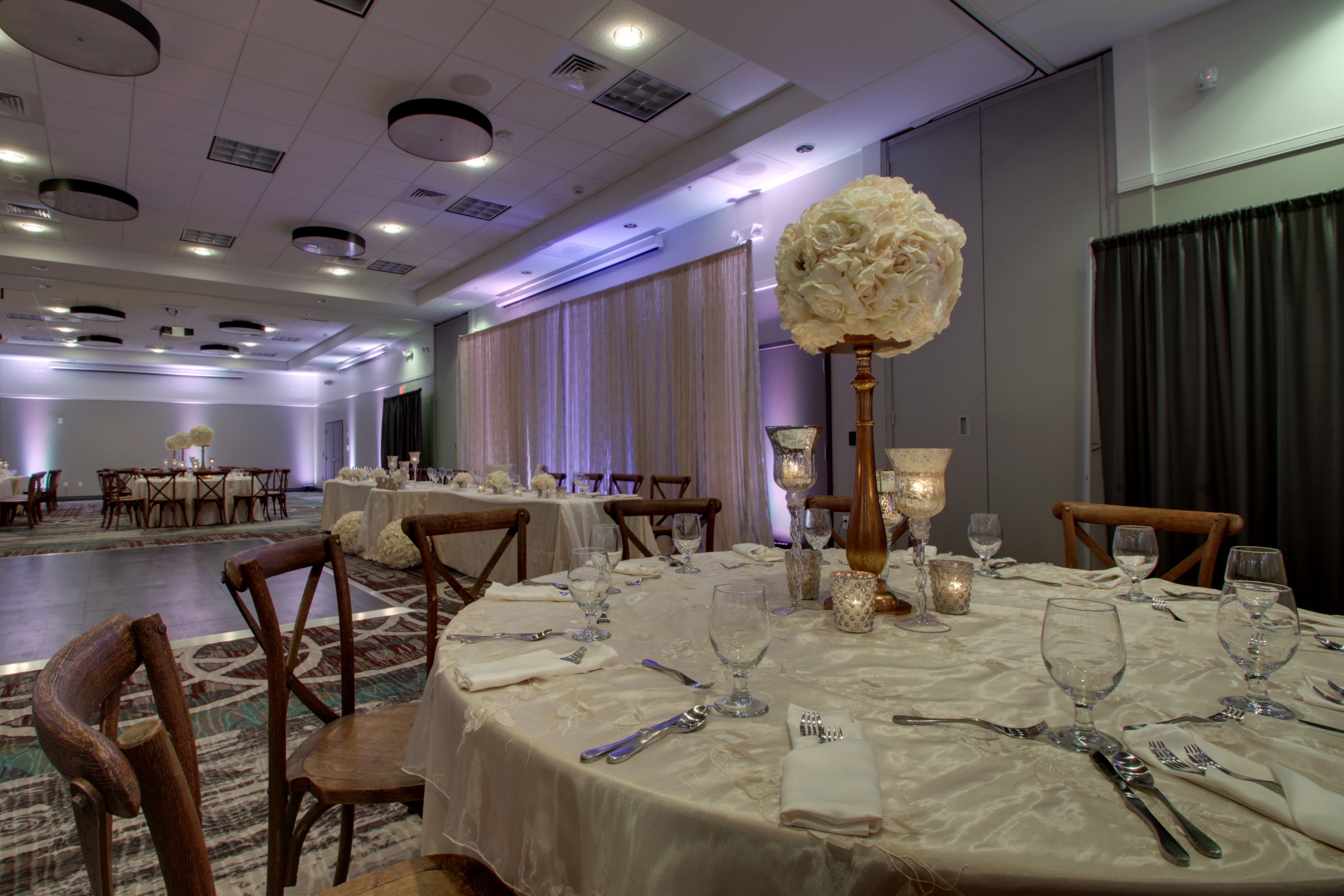 holiday inn peoria at grand prairie by ihg