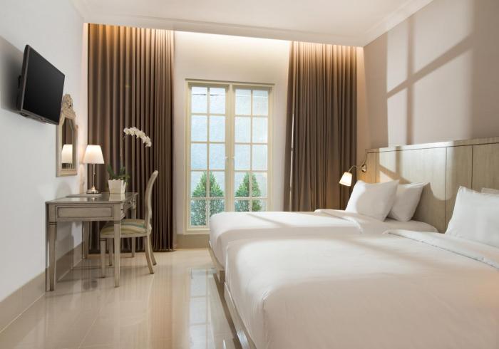 hotel santika seminyak