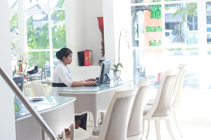hotel santika seminyak