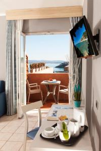 bikeandboat argentario hotel