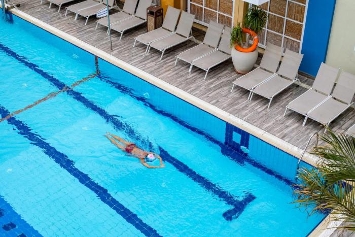 almog eilat adults only