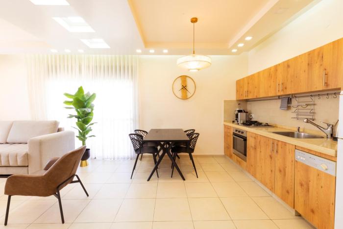 almog eilat adults only