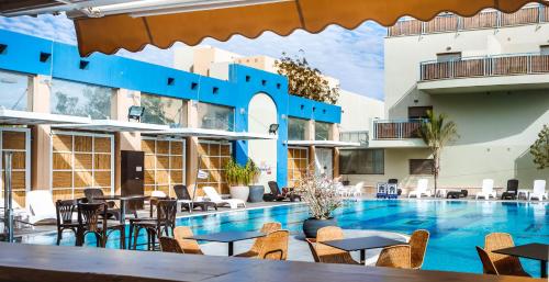 almog eilat adults only