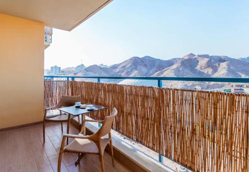 almog eilat adults only