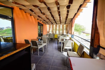 vivi hotel