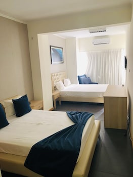 vivi hotel