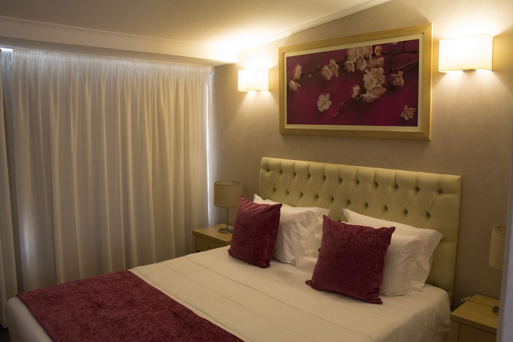 vivi hotel