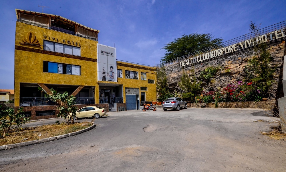 vivi hotel