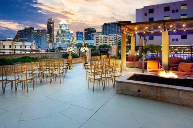 hotel indigo austin downtown university by ihg