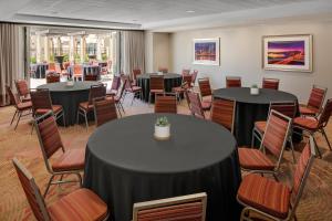 hotel indigo austin downtown university by ihg