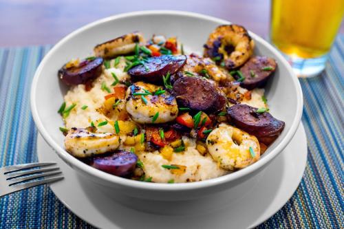 hotel indigo austin downtown university by ihg