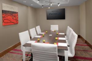 hotel indigo austin downtown university by ihg